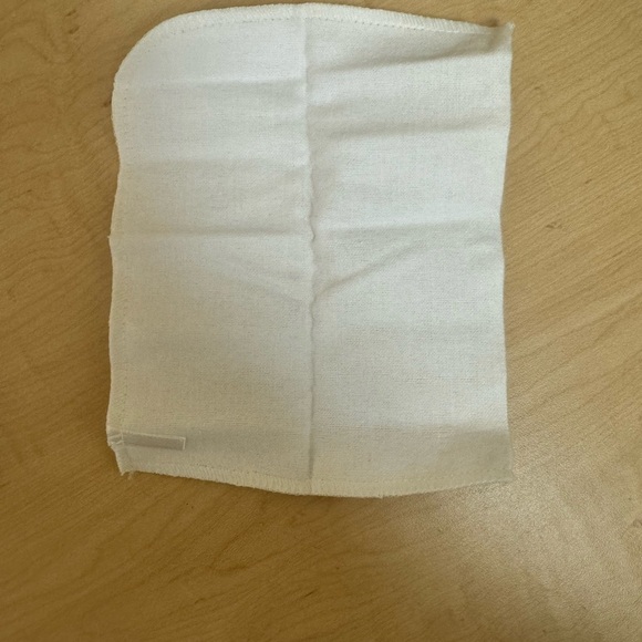 Personal Shoe Shine Cloth Mitten. White Gilchrist & Soames 10 pack - Picture 3 of 4